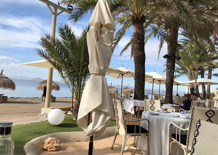 Beachfront Penthouse In Residencial Dos Mares