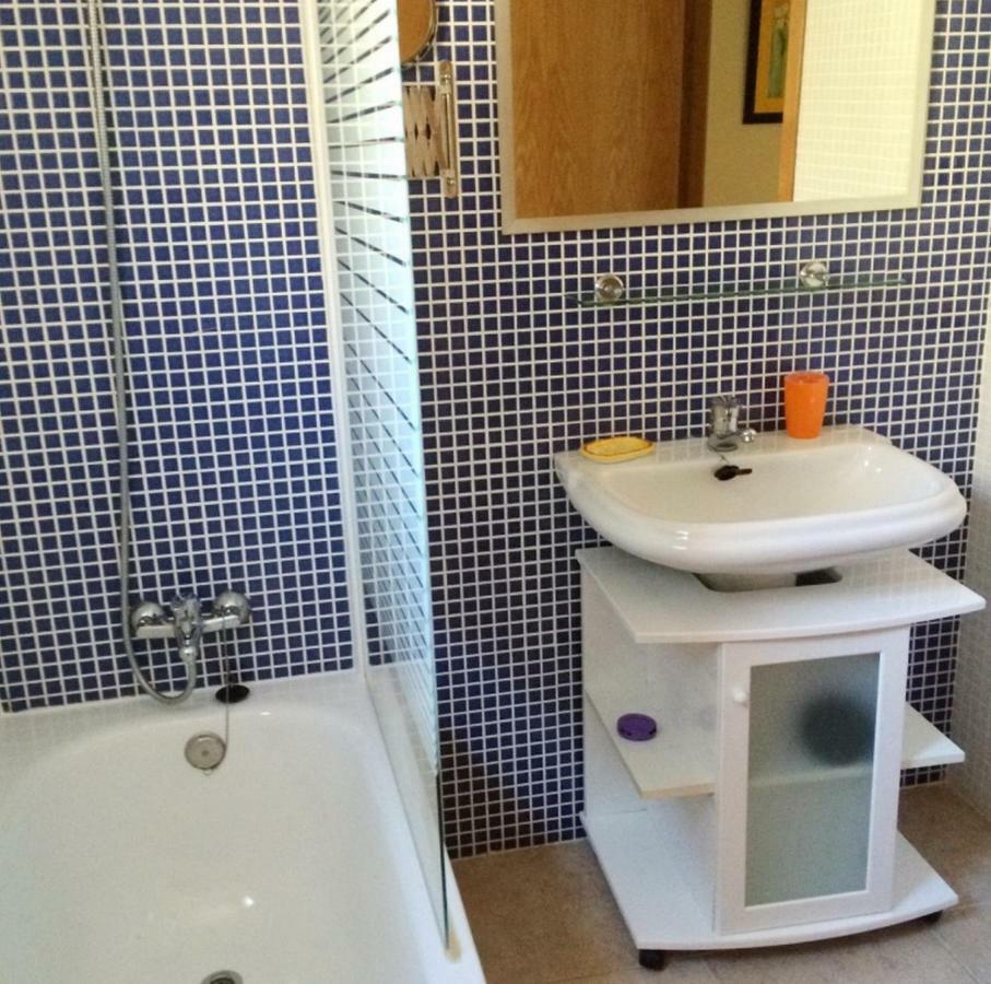 Beachfront Penthouse In Residencial Dos Mares Apartment